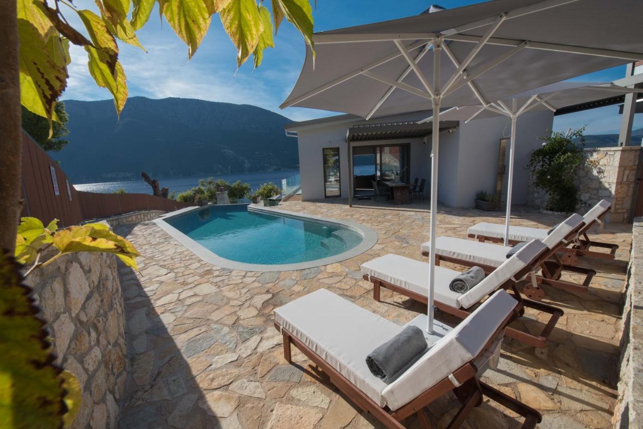 Mr Grey Luxury Villa Spartokhorion Exterior photo